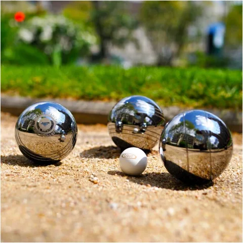 Petanque set